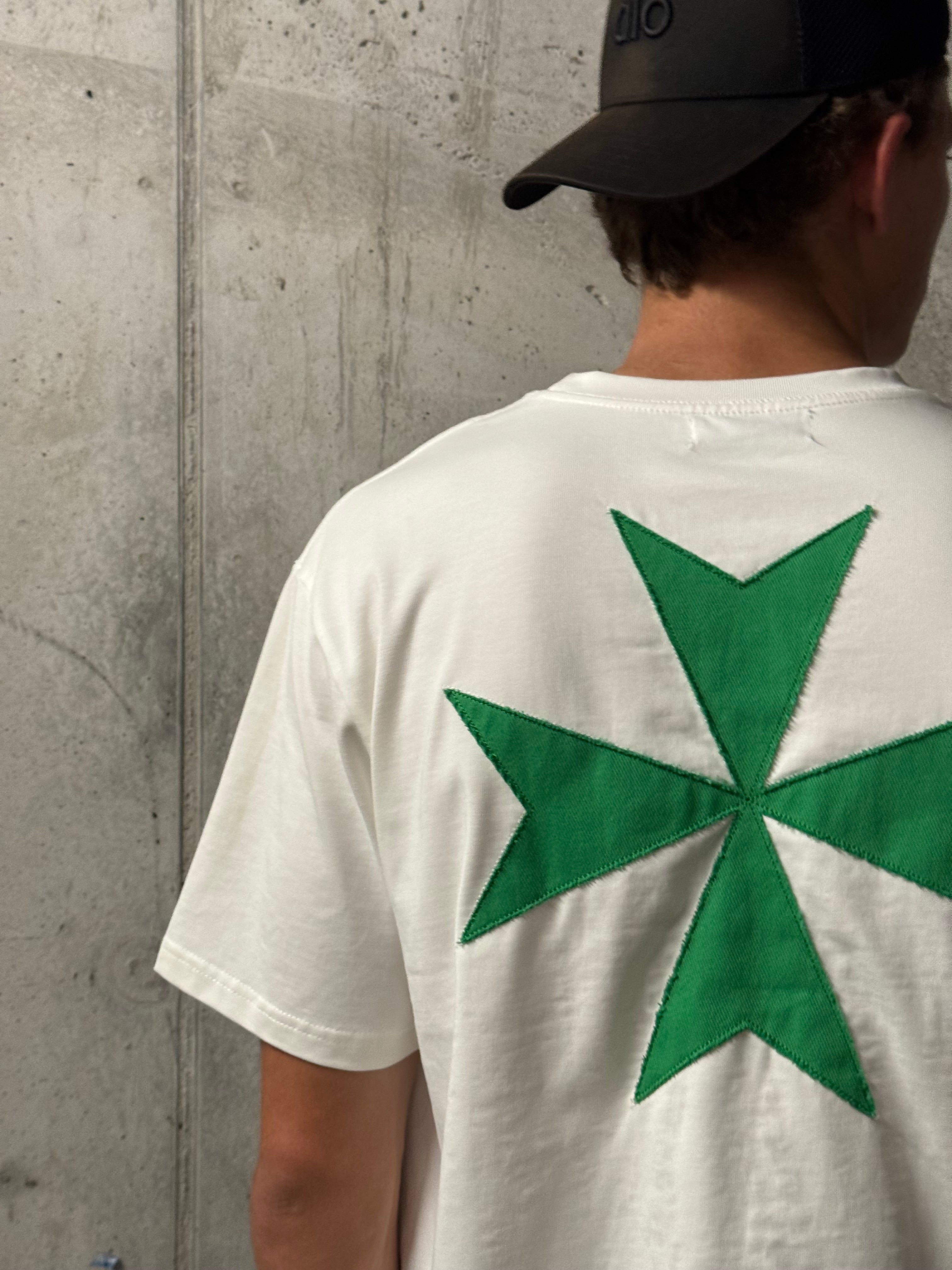 Granny Smith Cross Tee
